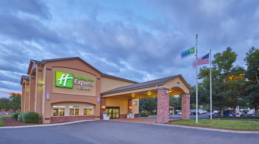 La Quinta Inn & Suites By Wyndham Springfield Buitenkant foto