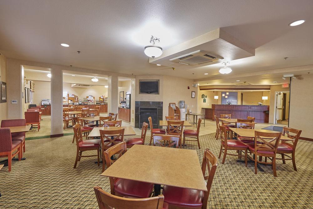 La Quinta Inn & Suites By Wyndham Springfield Buitenkant foto